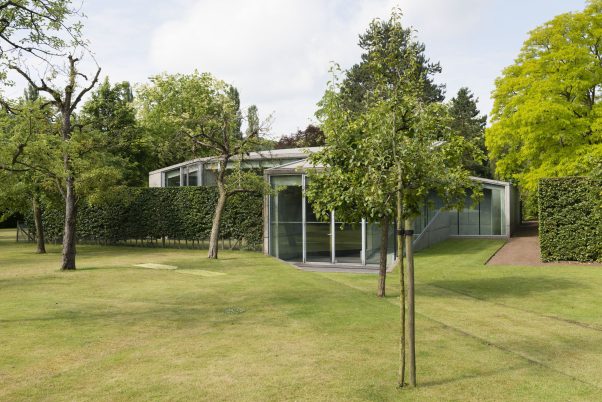 Entree kunstpaviljoen Hedge House 